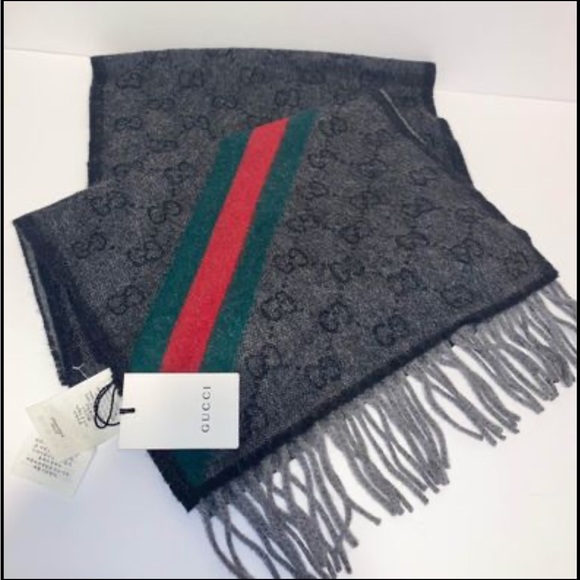 ❌❌SOLD❌❌ Gucci scarf, nwt, unisex - Picture 1 of 4